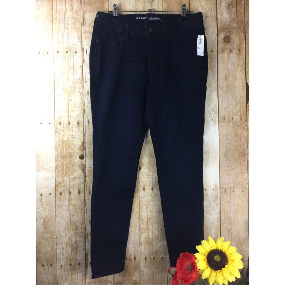 NWT Old Navy Dark Wash Skinny Jeans